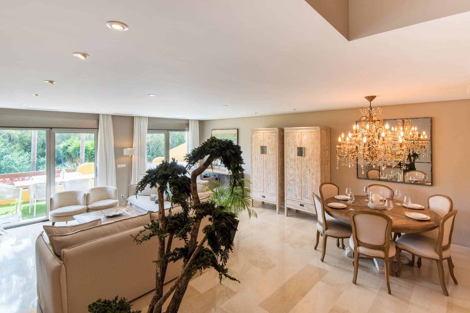 2 soverom Hus til salgs i Marbella med svømmebasseng garasje - € 850 000 (Ref: 9145464)