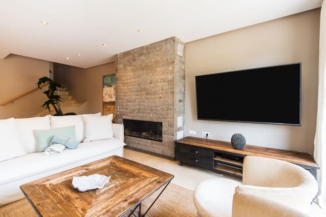 2 slaapkamer Huis te koop in Marbella met zwembad garage - € 850.000 (Ref: 9145464)