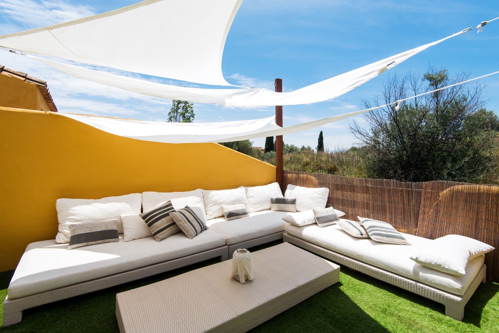 2 soverom Hus til salgs i Marbella med svømmebasseng garasje - € 850 000 (Ref: 9145464)