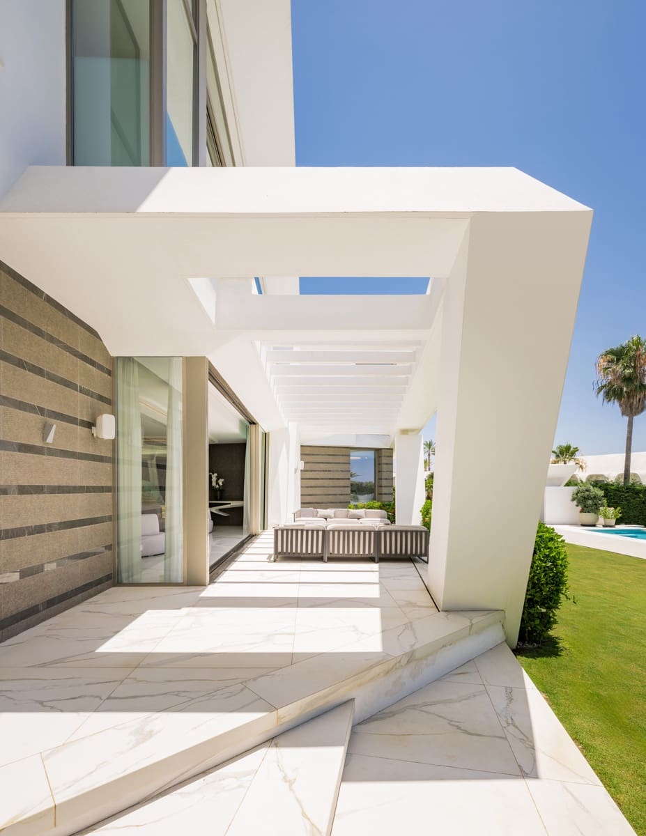 6 soveværelse Villa til salg i Marbella med swimmingpool garage - € 11.950.000 (Ref: 9146994)