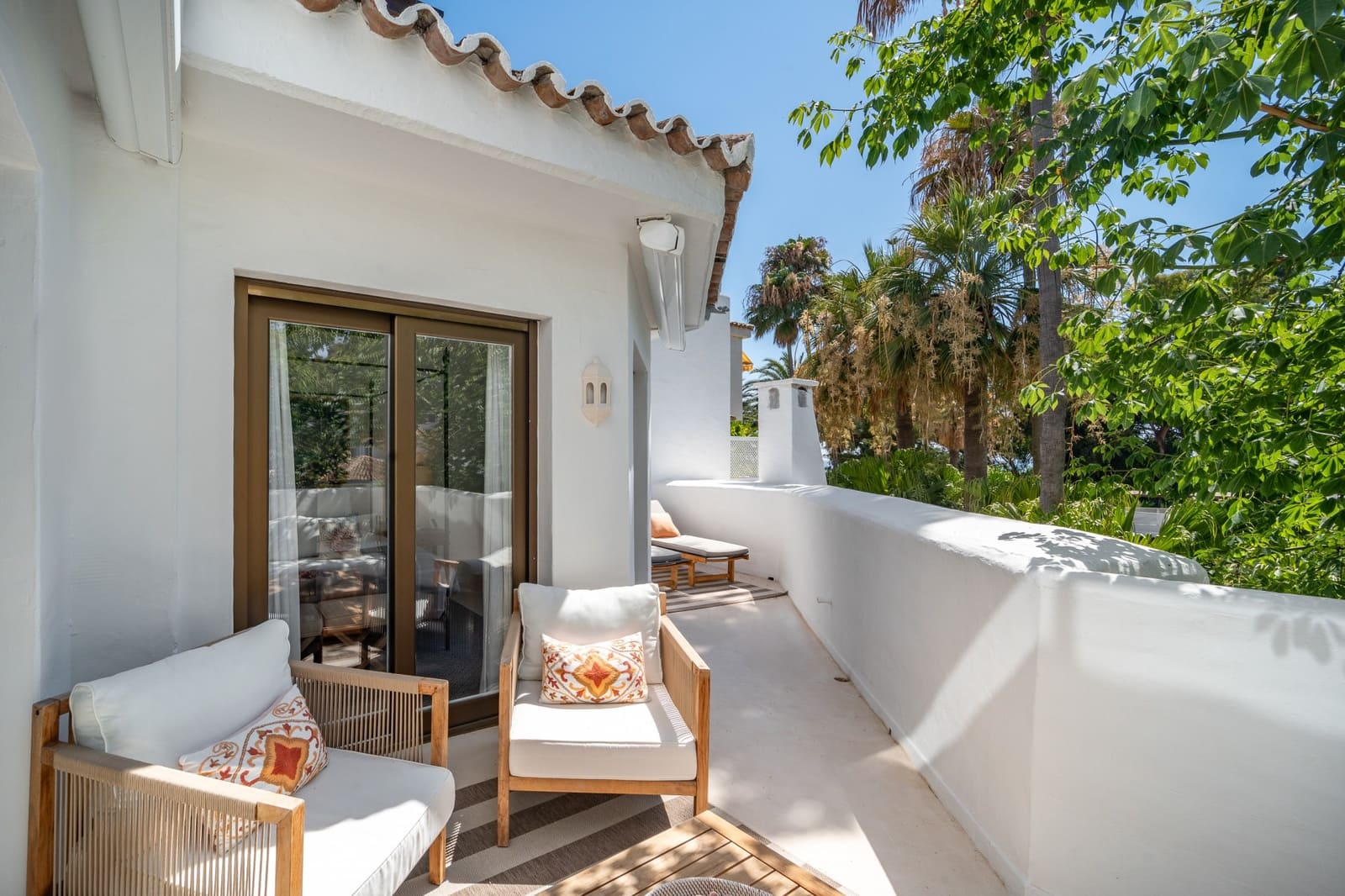 4 slaapkamer Penthouse te koop in Marbella met zwembad - € 1.295.000 (Ref: 9151846)