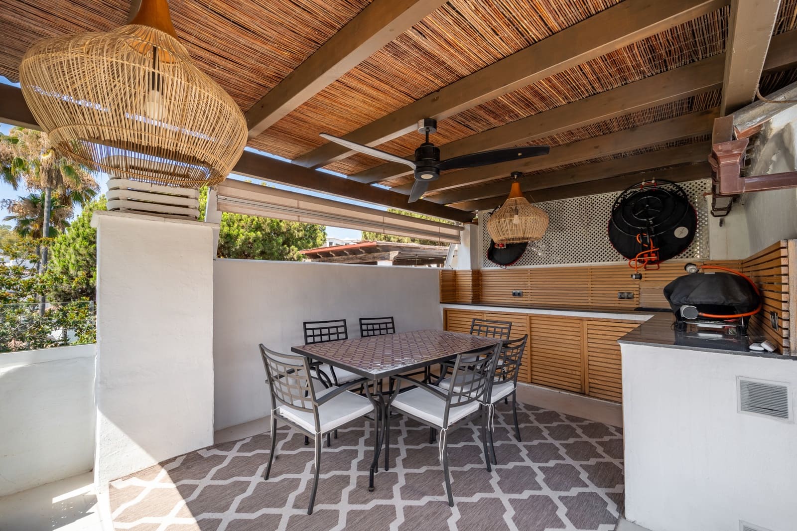 4 slaapkamer Penthouse te koop in Marbella met zwembad - € 1.295.000 (Ref: 9151846)