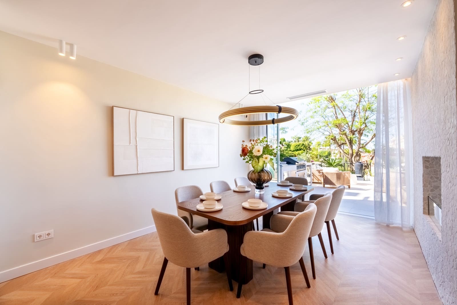 5 soveværelse Byhus til salg i Marbella med swimmingpool garage - € 2.495.000 (Ref: 9151847)