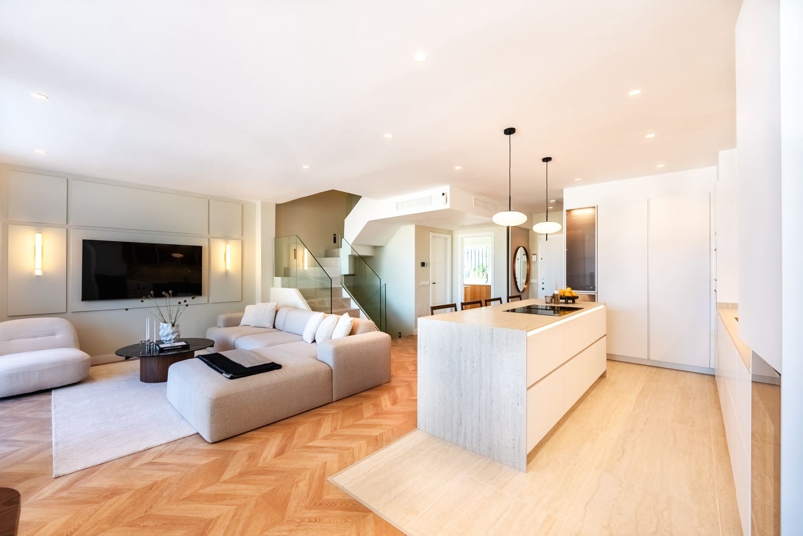 Casa de 5 habitaciones en Marbella en venta con piscina garaje - 2.495.000 € (Ref: 9151847)
