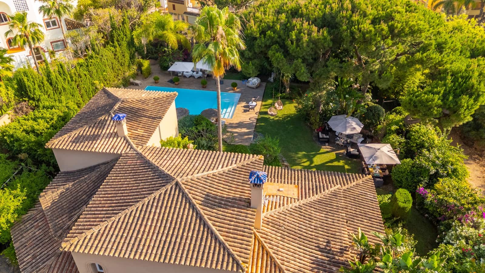 Villa/Maison de 6 chambres à louer à Marbella avec piscine garage - 12 000 € (Ref: 9153023)