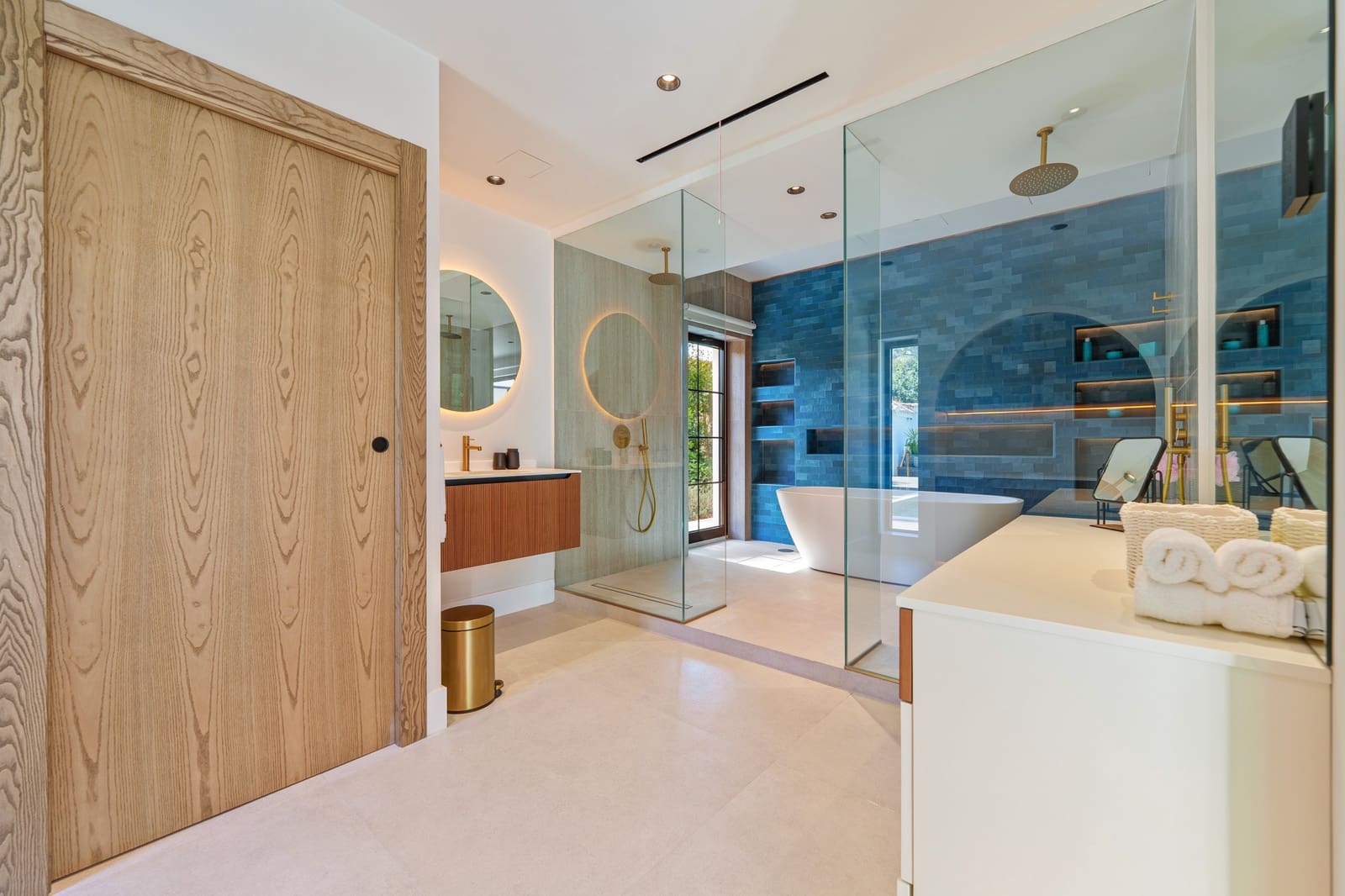 5 soveværelse Villa til salg i Puerto Banus med swimmingpool garage - € 6.500.000 (Ref: 9180924)