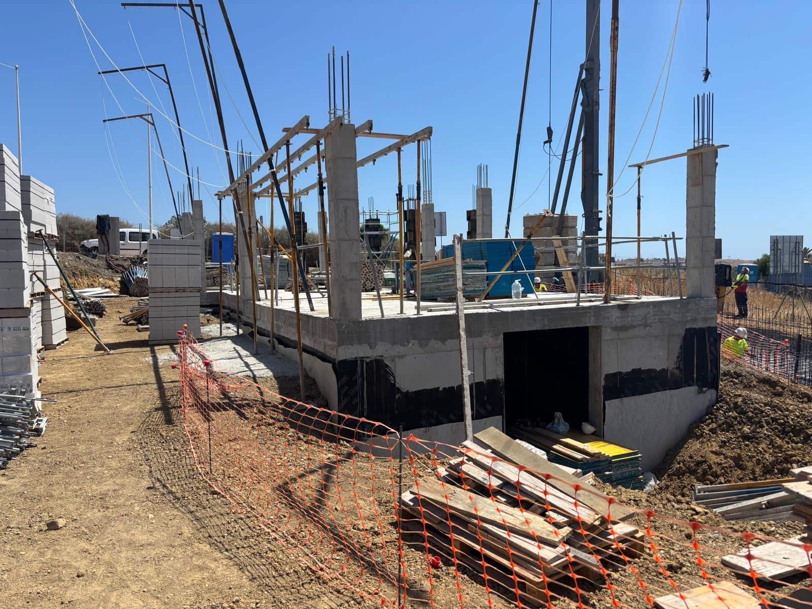 3 slaapkamer Villa te koop in Estepona met zwembad garage - € 2.499.900 (Ref: 9186834)