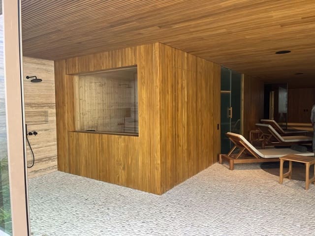 3 sypialnia Willa na sprzedaż w Estepona z basenem garażem - 2 750 000 € (Ref: 9186834)
