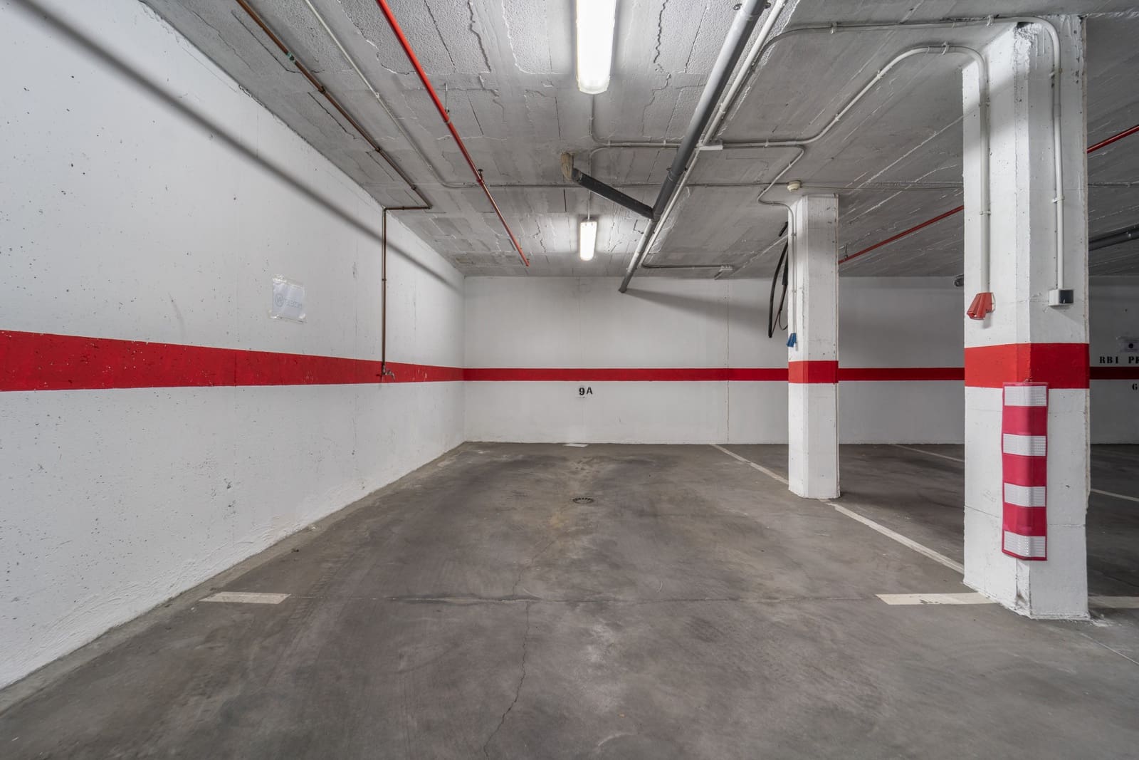 Kontor til salg i Golden Mile med garage - € 420.000 (Ref: 9186835)