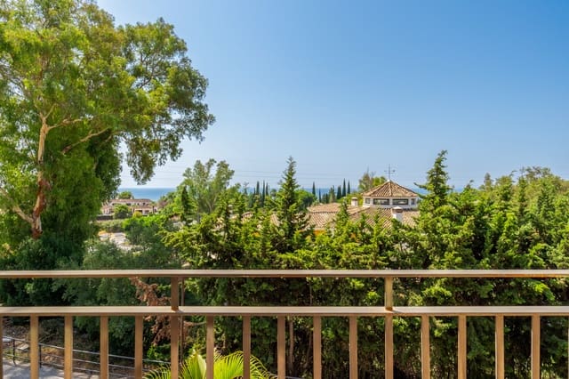 Office for sale in Golden Mile, Marbella with garage - € 420,000 (Ref: 9186835)