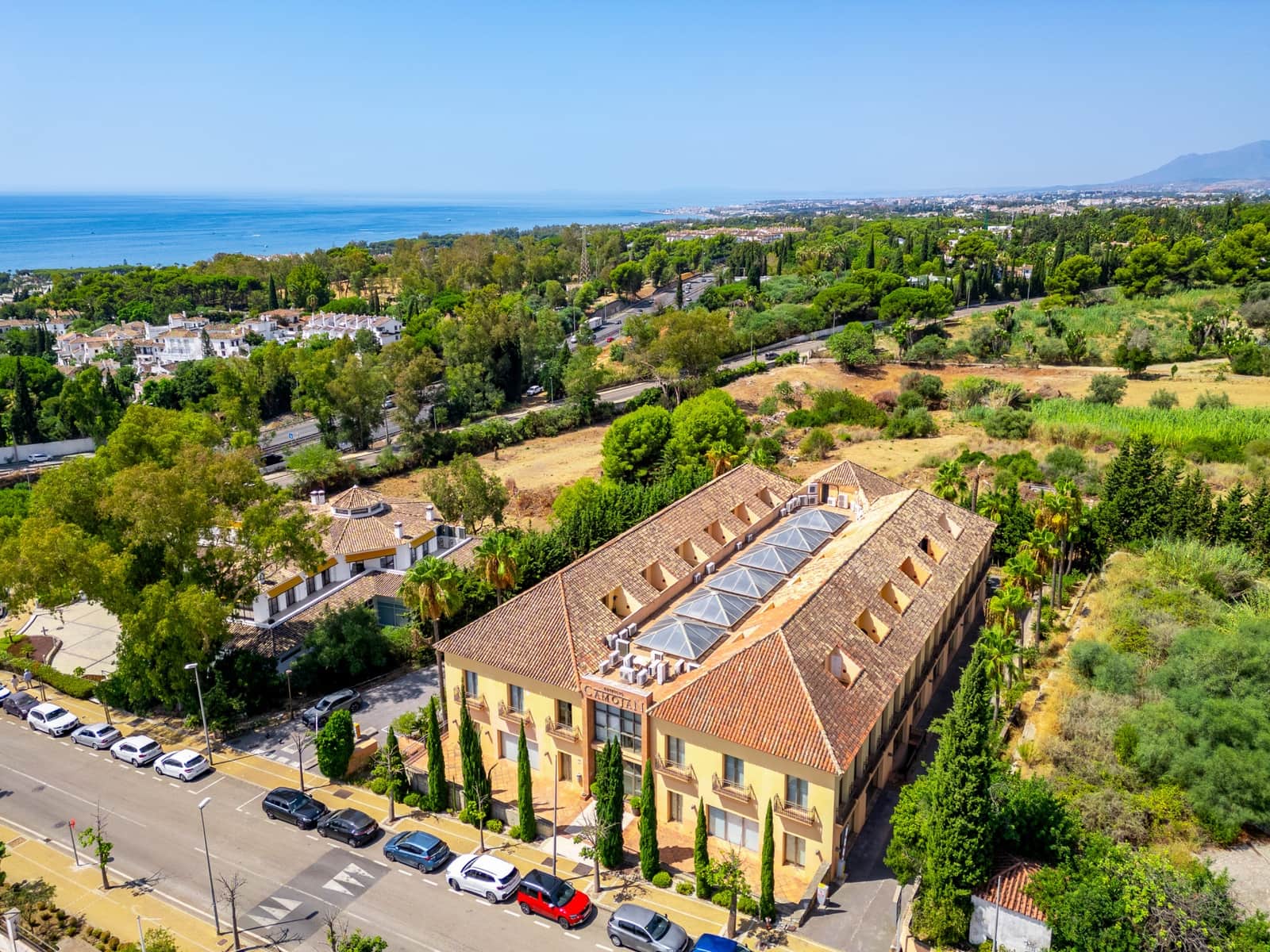 Kontor til salg i Golden Mile med garage - € 420.000 (Ref: 9186835)