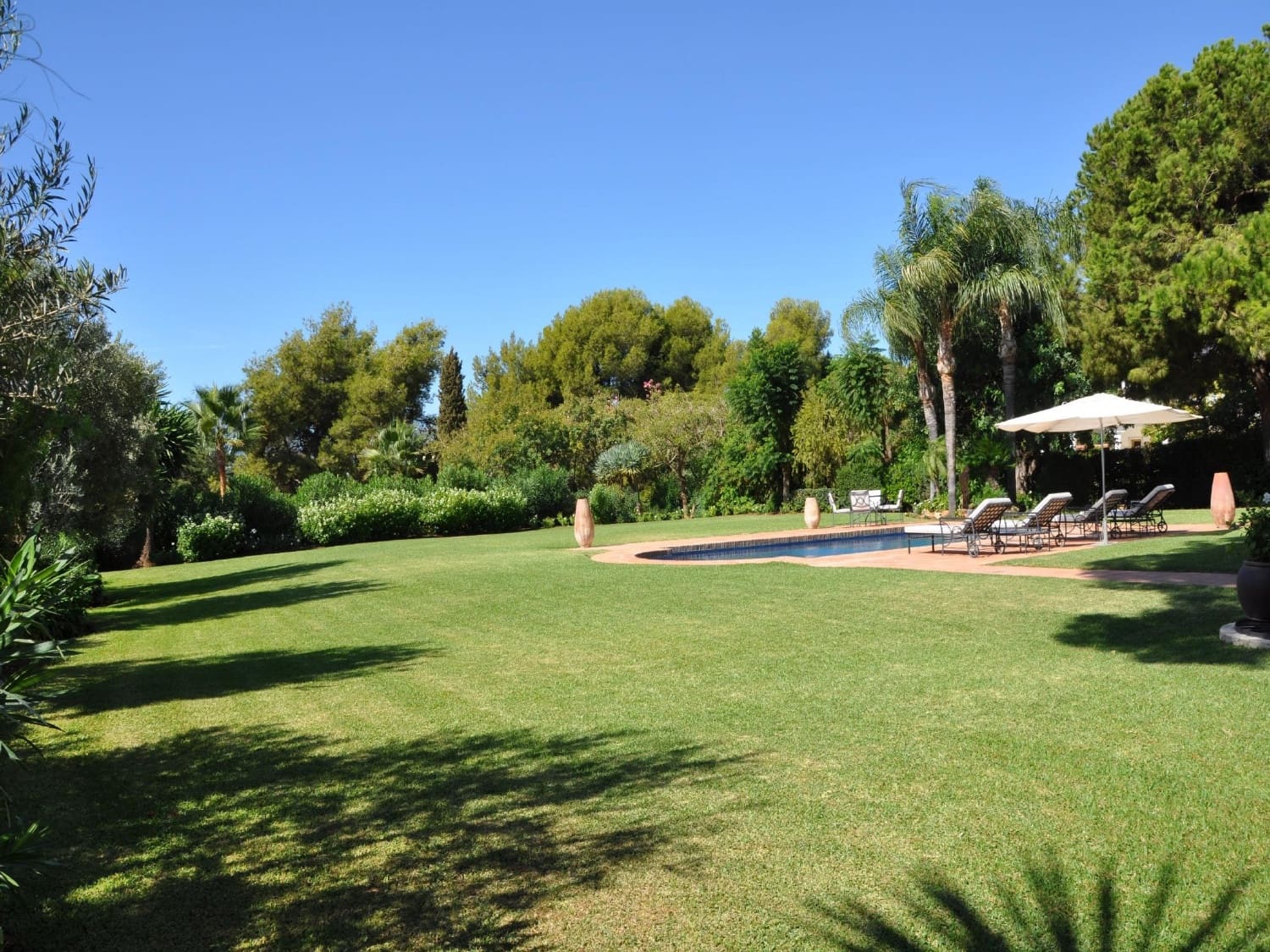 5 quarto Moradia para venda em Marbella com piscina garagem - 13 800 000 € (Ref: 9186836)