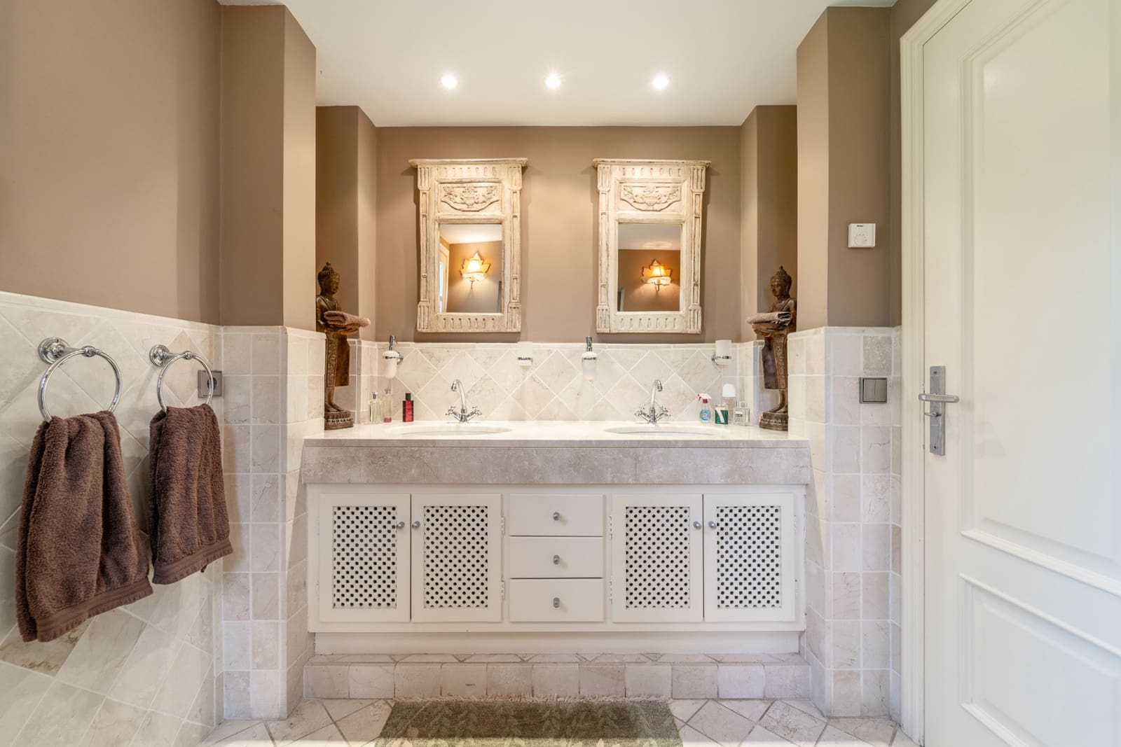 7 slaapkamer Villa te huur in Marbella met zwembad garage - € 14.000 (Ref: 9190597)