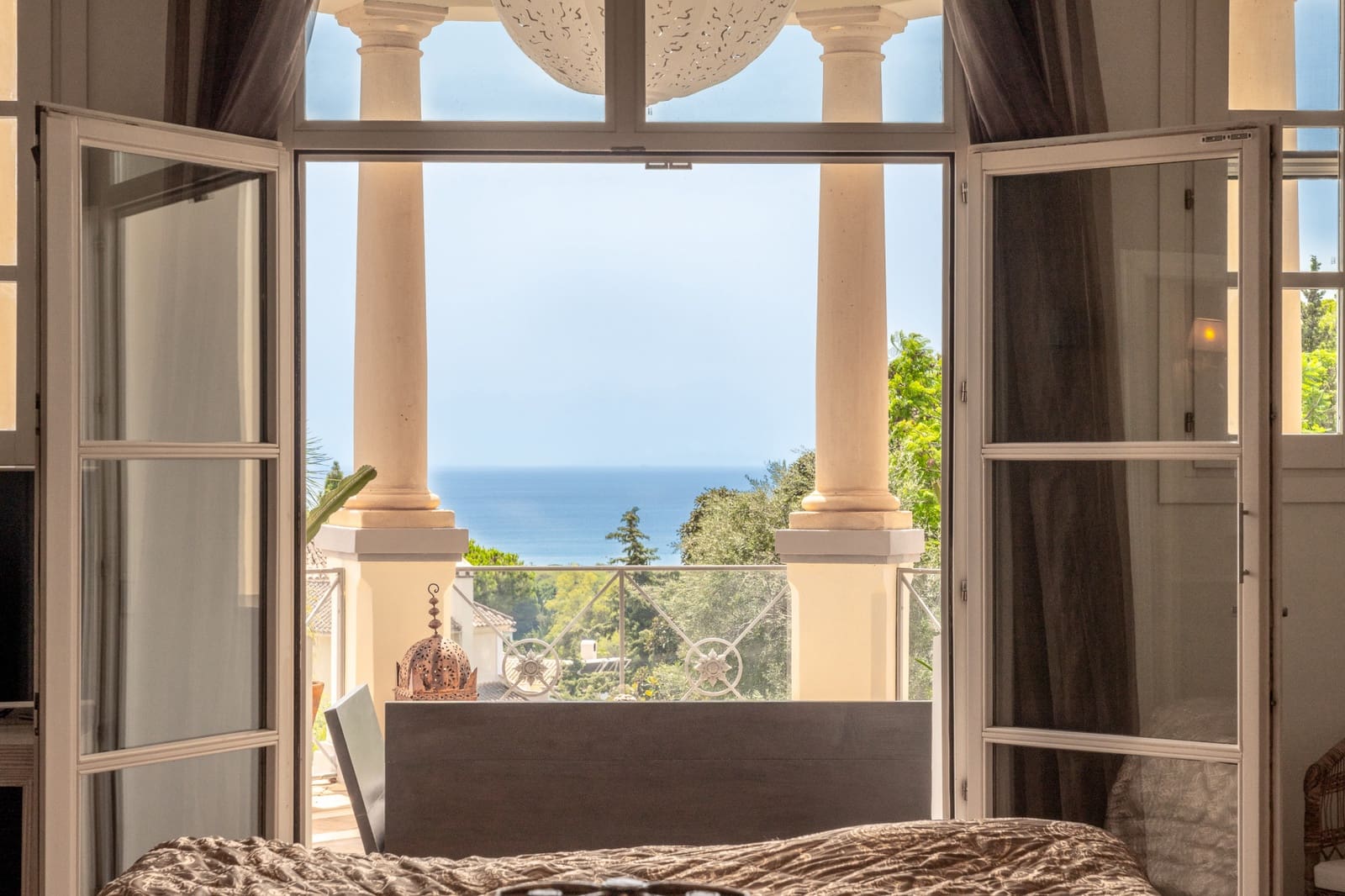 7 bedroom Villa for rent in Marbella with pool garage - € 11,000 (Ref: 9190597)