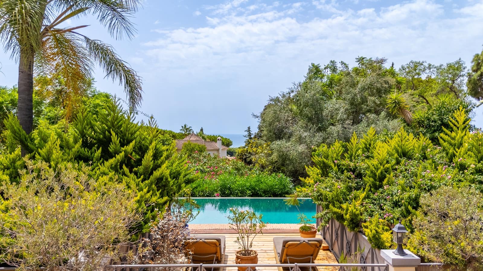 7 bedroom Villa for rent in Marbella with pool garage - € 11,000 (Ref: 9190597)