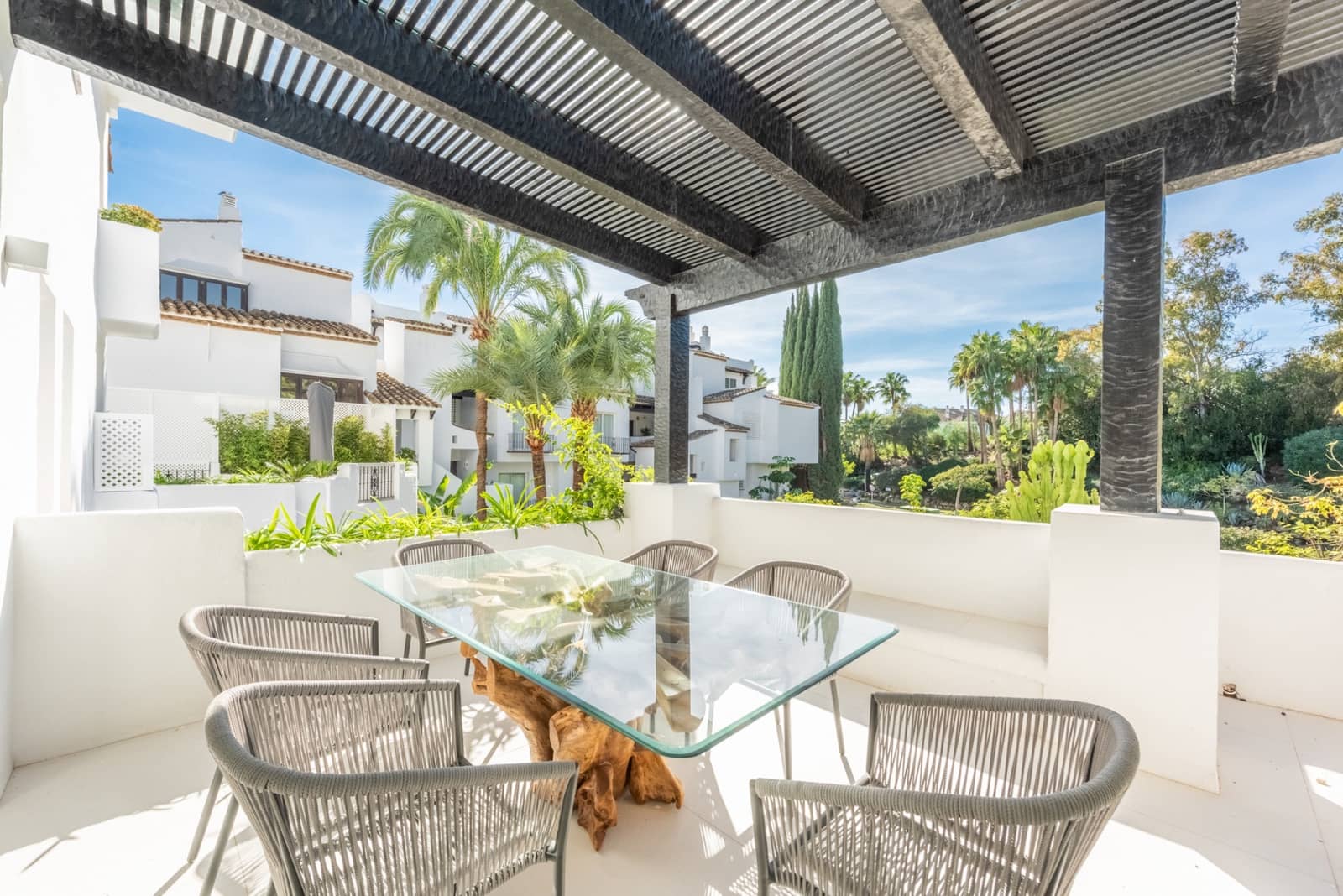 3 chambre Appartement à vendre à Marbella avec piscine garage - 3 800 000 € (Ref: 9191018)