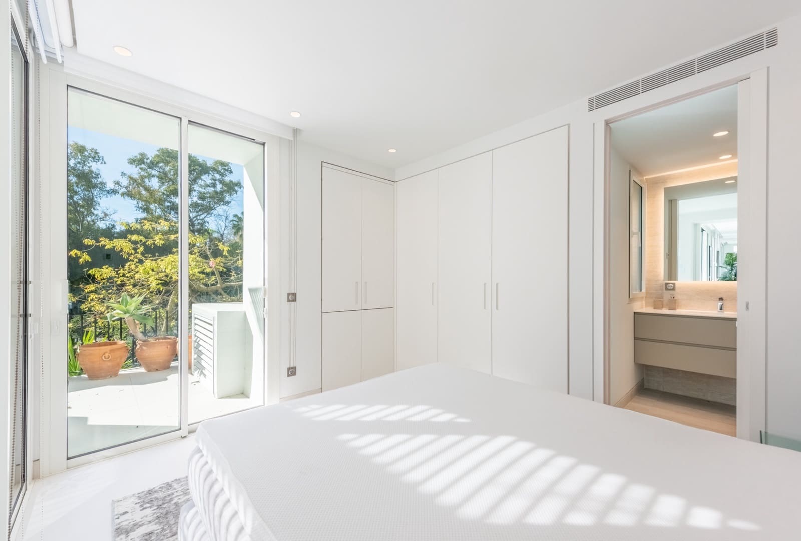 3 chambre Appartement à vendre à Marbella avec piscine garage - 3 800 000 € (Ref: 9191018)