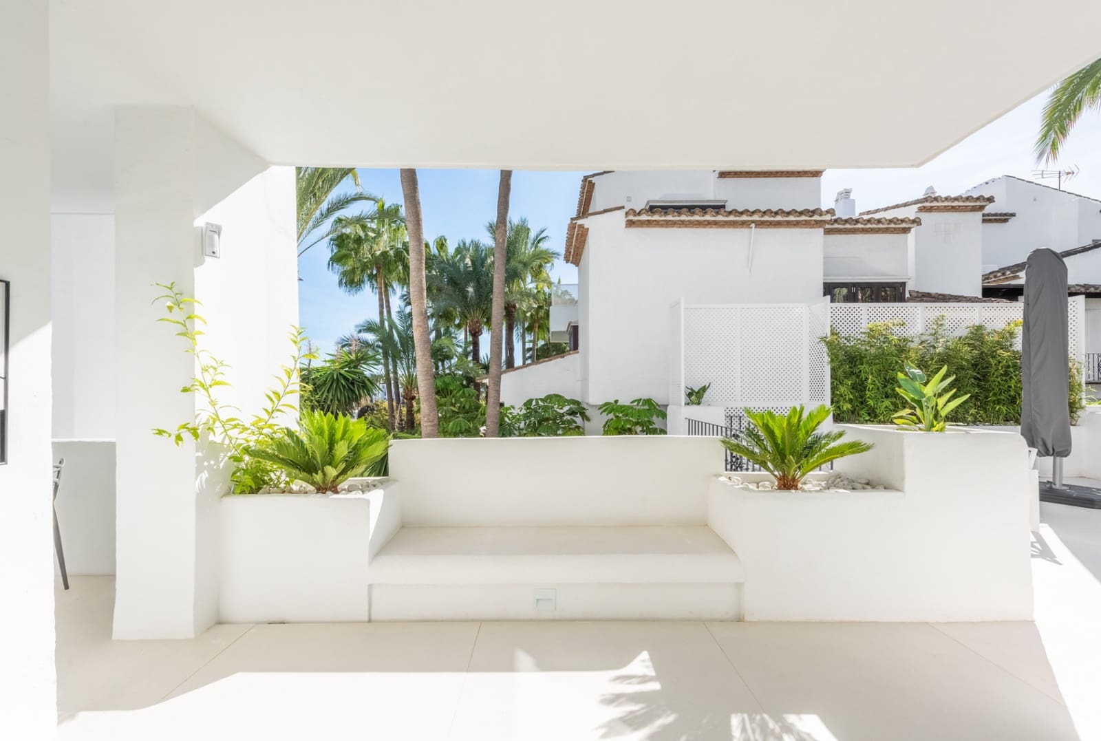 3 chambre Appartement à vendre à Marbella avec piscine garage - 3 800 000 € (Ref: 9191018)