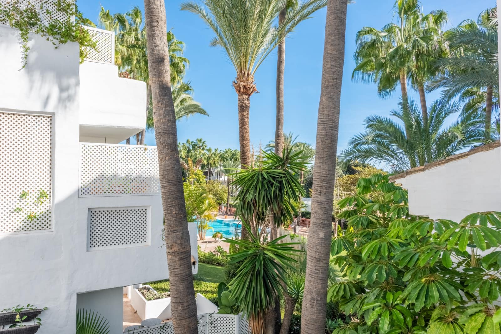 3 chambre Appartement à vendre à Marbella avec piscine garage - 3 800 000 € (Ref: 9191018)