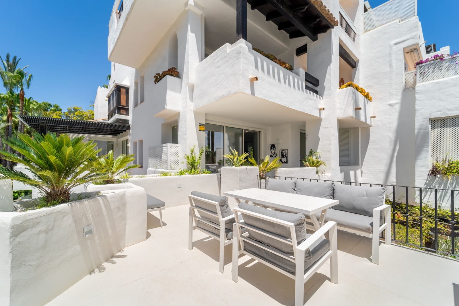 3 makuuhuone Huoneisto myytävänä paikassa Marbella mukana uima-altaan 
autotalli - 3 350 000 € (Ref: 9191018)