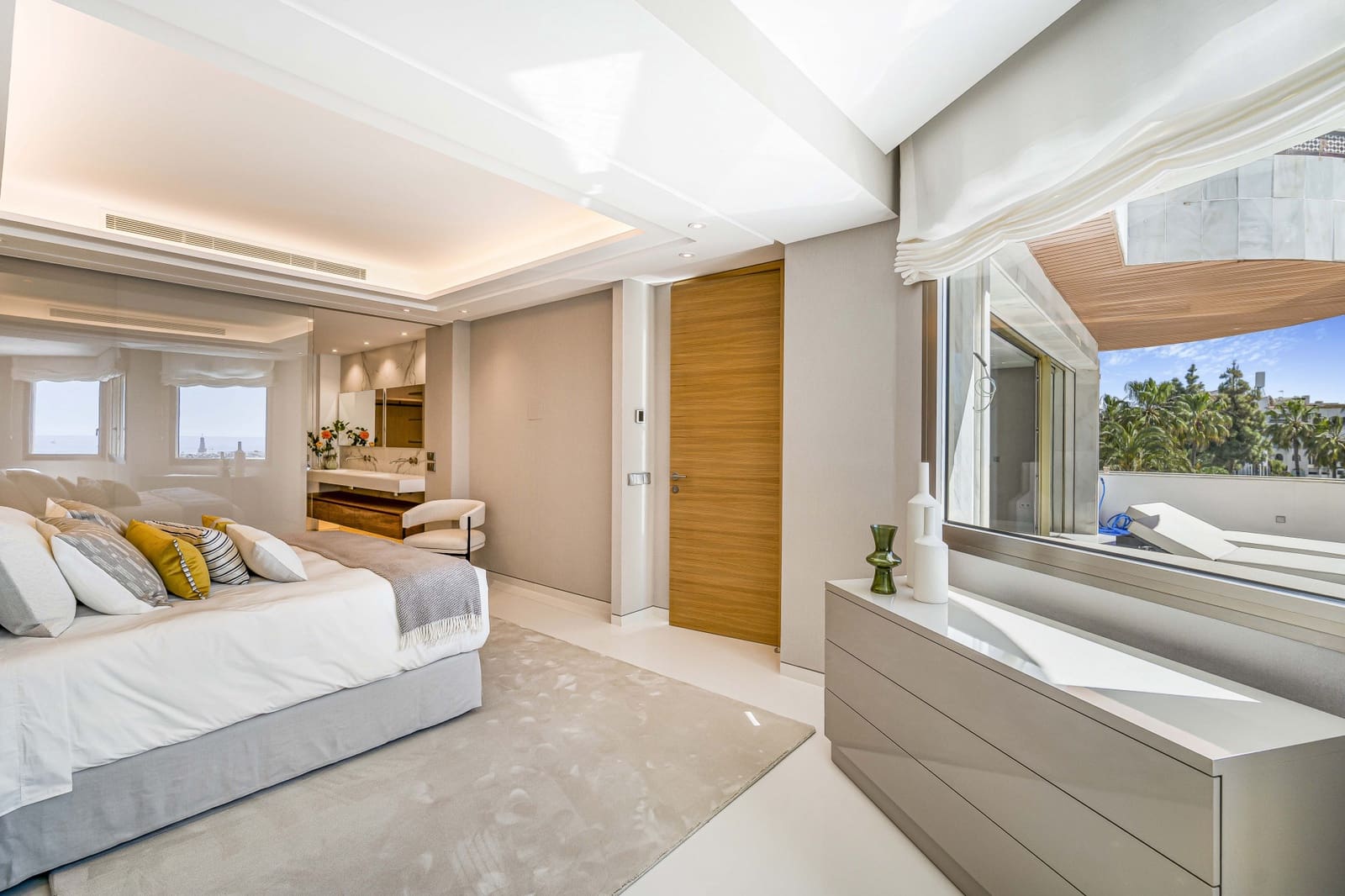 4 Zimmer Apartment zu verkaufen in Marbella mit Pool Garage - 4.950.000 € (Ref: 9192276)