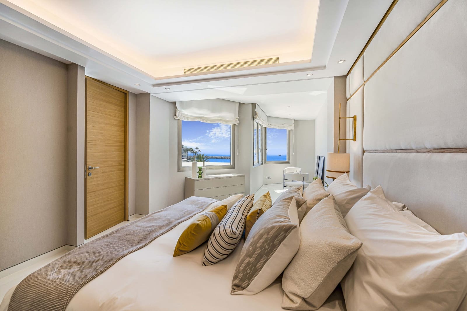 4 Zimmer Apartment zu verkaufen in Marbella mit Pool Garage - 4.950.000 € (Ref: 9192276)