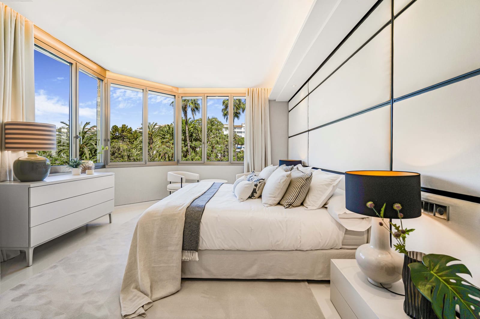 4 Zimmer Apartment zu verkaufen in Marbella mit Pool Garage - 4.950.000 € (Ref: 9192276)