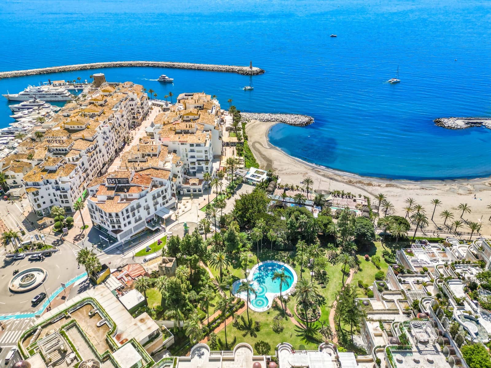 4 Zimmer Apartment zu verkaufen in Marbella mit Pool Garage - 4.950.000 € (Ref: 9192276)