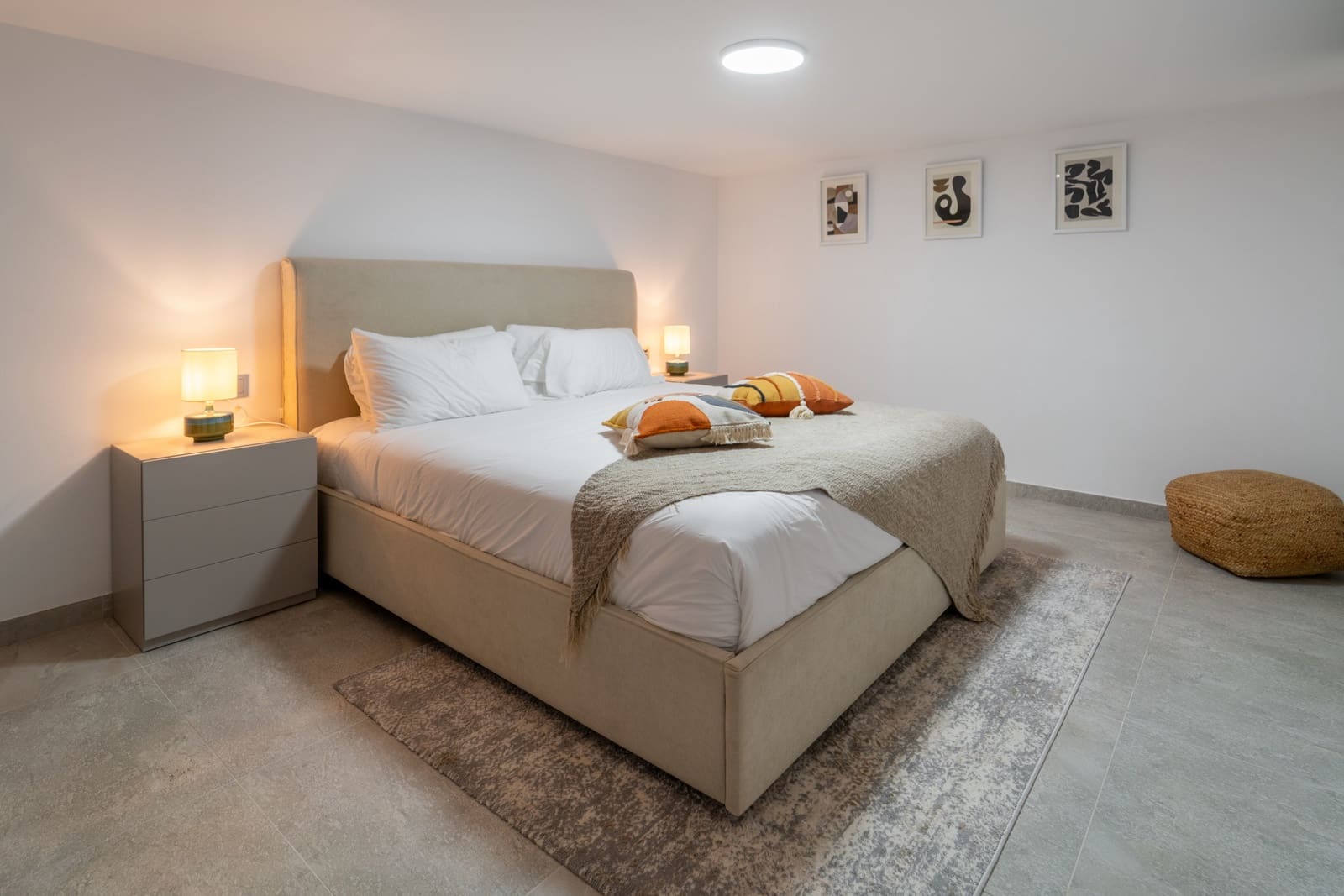 5 bedroom Villa for sale in Marbella with pool garage - € 2,350,000 (Ref: 9192277)