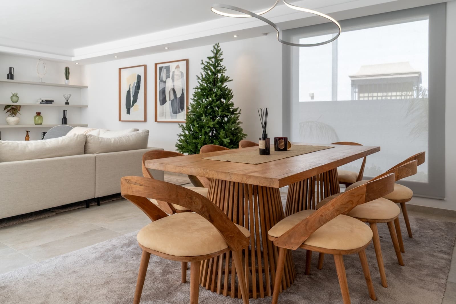 5 bedroom Villa for sale in Marbella with pool garage - € 2,350,000 (Ref: 9192277)