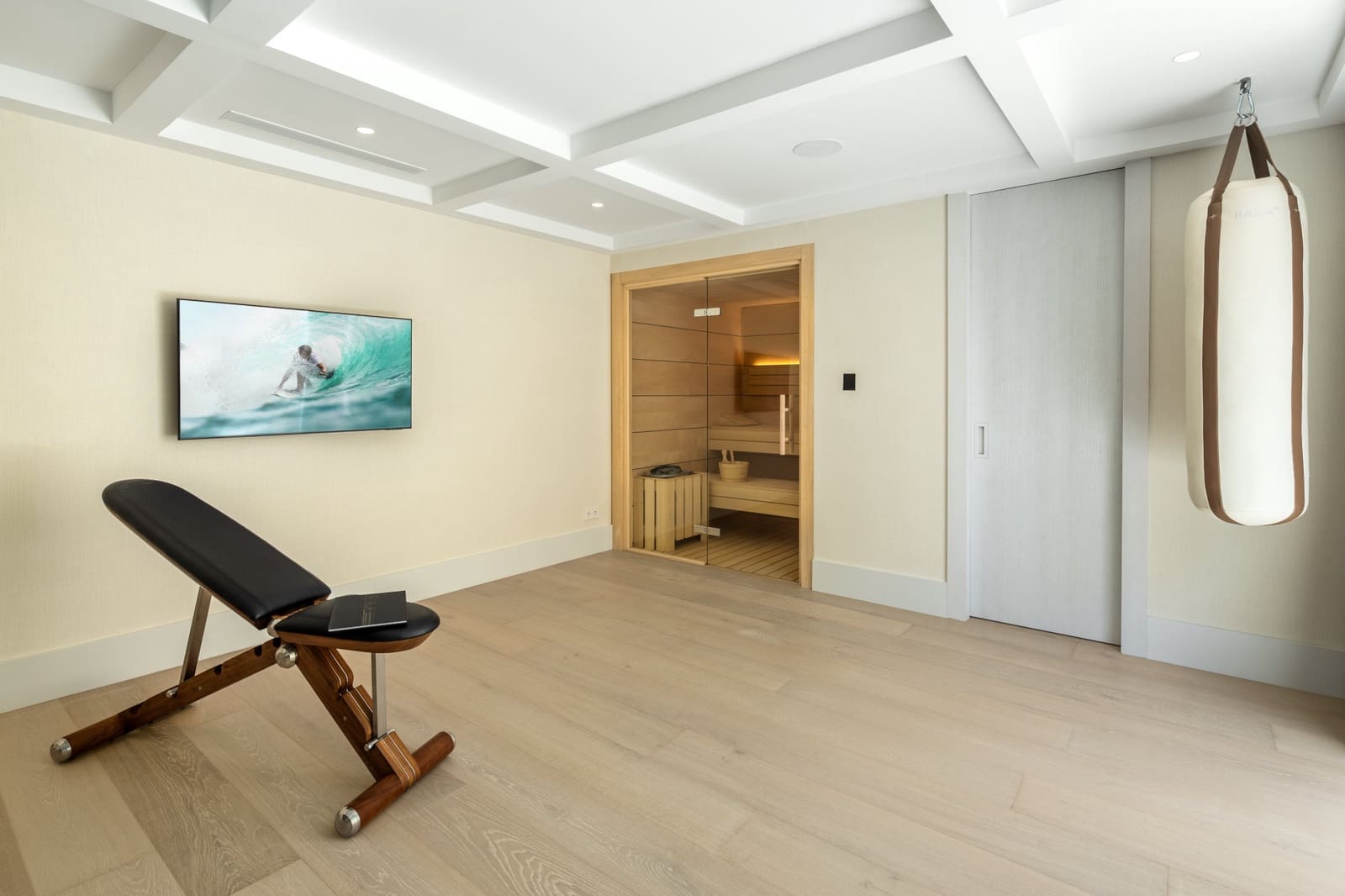 6 sypialnia Willa na sprzedaż w Marbella z basenem garażem - 8 950 000 € (Ref: 9192278)