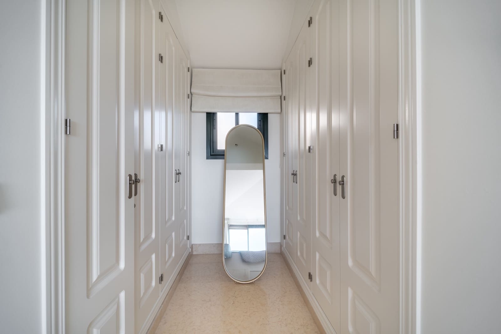 3 sypialnia Penthouse na sprzedaż w Benahavis z basenem garażem - 1 275 000 € (Ref: 9193732)