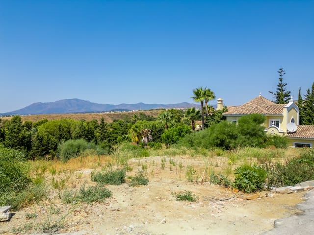 Działka budowlana na sprzedaż w Estepona - 895 000 € (Ref: 9200414)