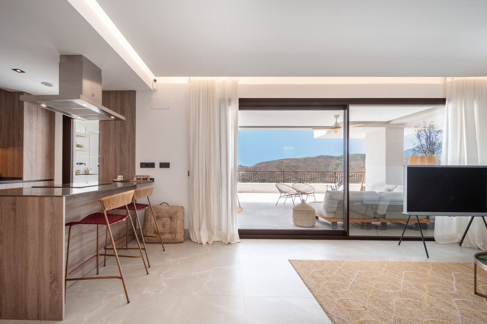 3 soveværelse Lejlighed til salg i Istan med swimmingpool garage - € 1.395.000 (Ref: 9208255)