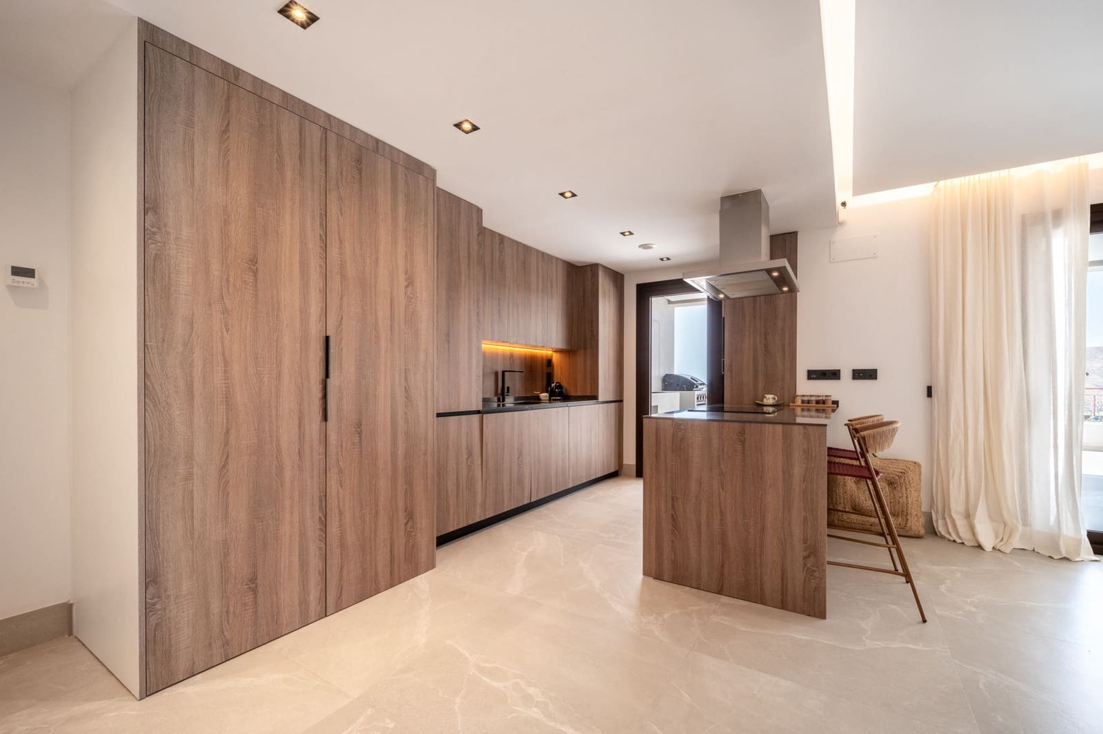 3 soveværelse Lejlighed til salg i Istan med swimmingpool garage - € 1.395.000 (Ref: 9208255)