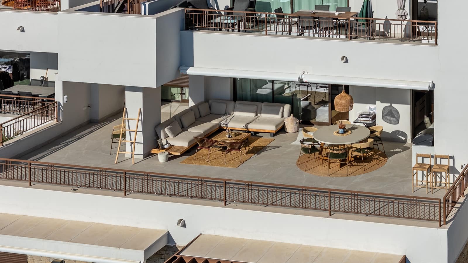 3 soveværelse Lejlighed til salg i Istan med swimmingpool garage - € 1.395.000 (Ref: 9208255)