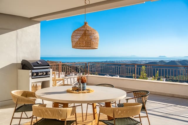 Apartamento de 3 habitaciones en Istán en venta con piscina garaje - 1.395.000 € (Ref: 9208255)