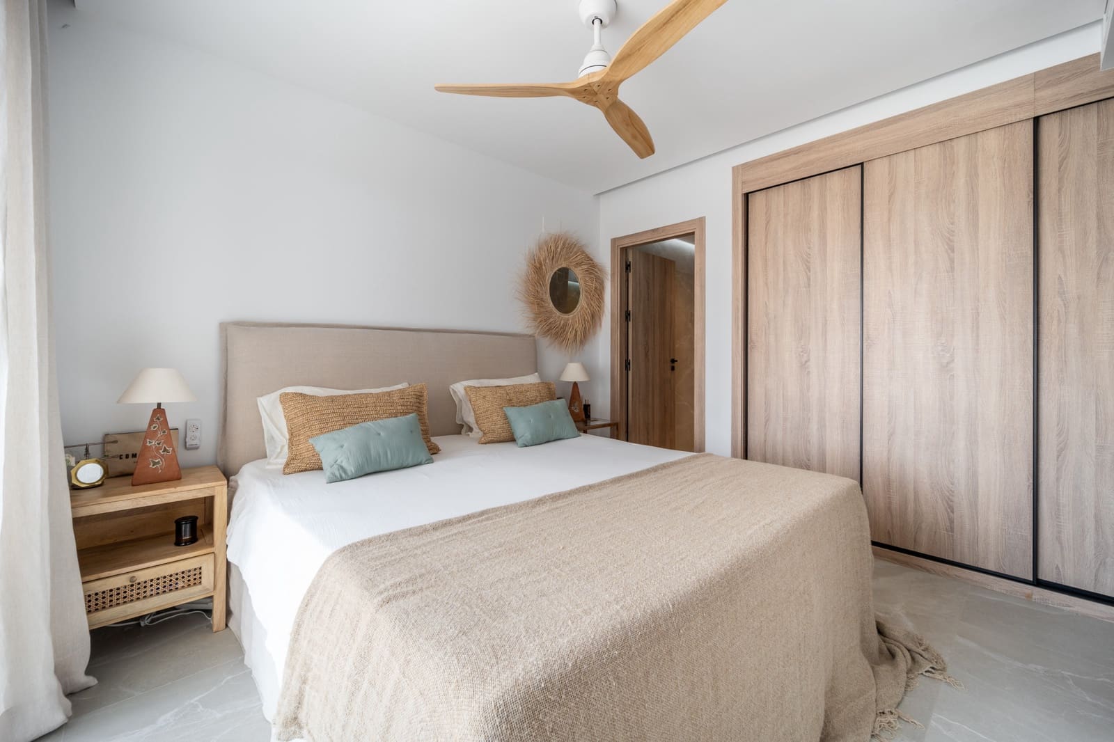3 sypialnia Apartament na sprzedaż w Istan z basenem garażem - 975 000 € (Ref: 9208255)