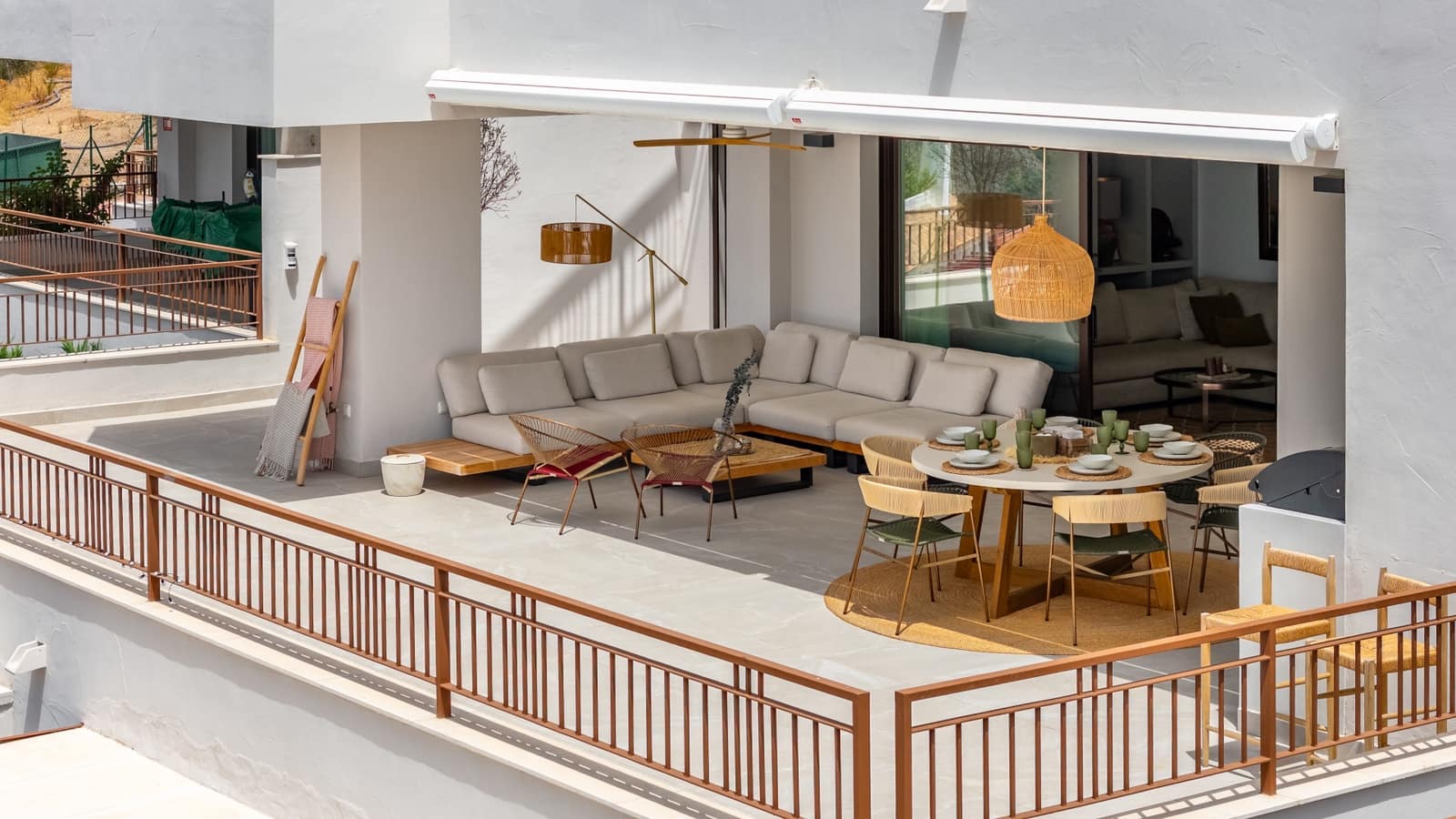 3 sypialnia Apartament na sprzedaż w Istan z basenem garażem - 975 000 € (Ref: 9208255)