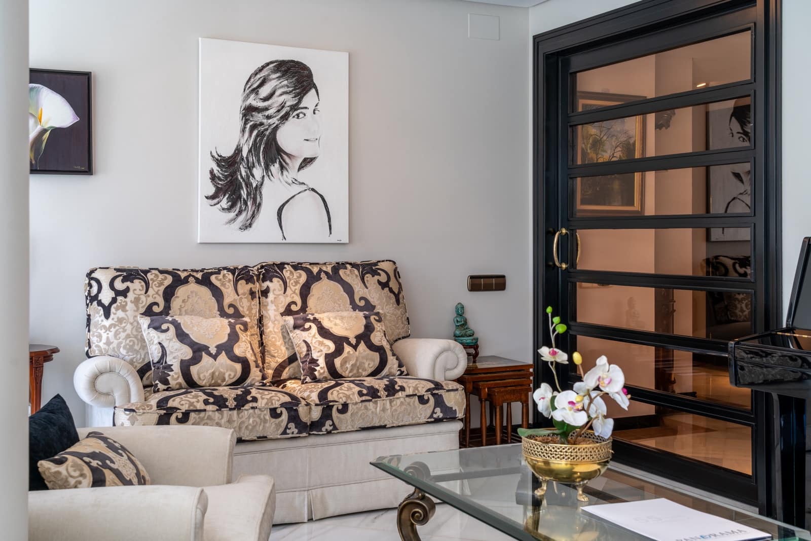 4 bedroom Apartment for sale in Marbella with pool garage - € 2,650,000 (Ref: 9232843)