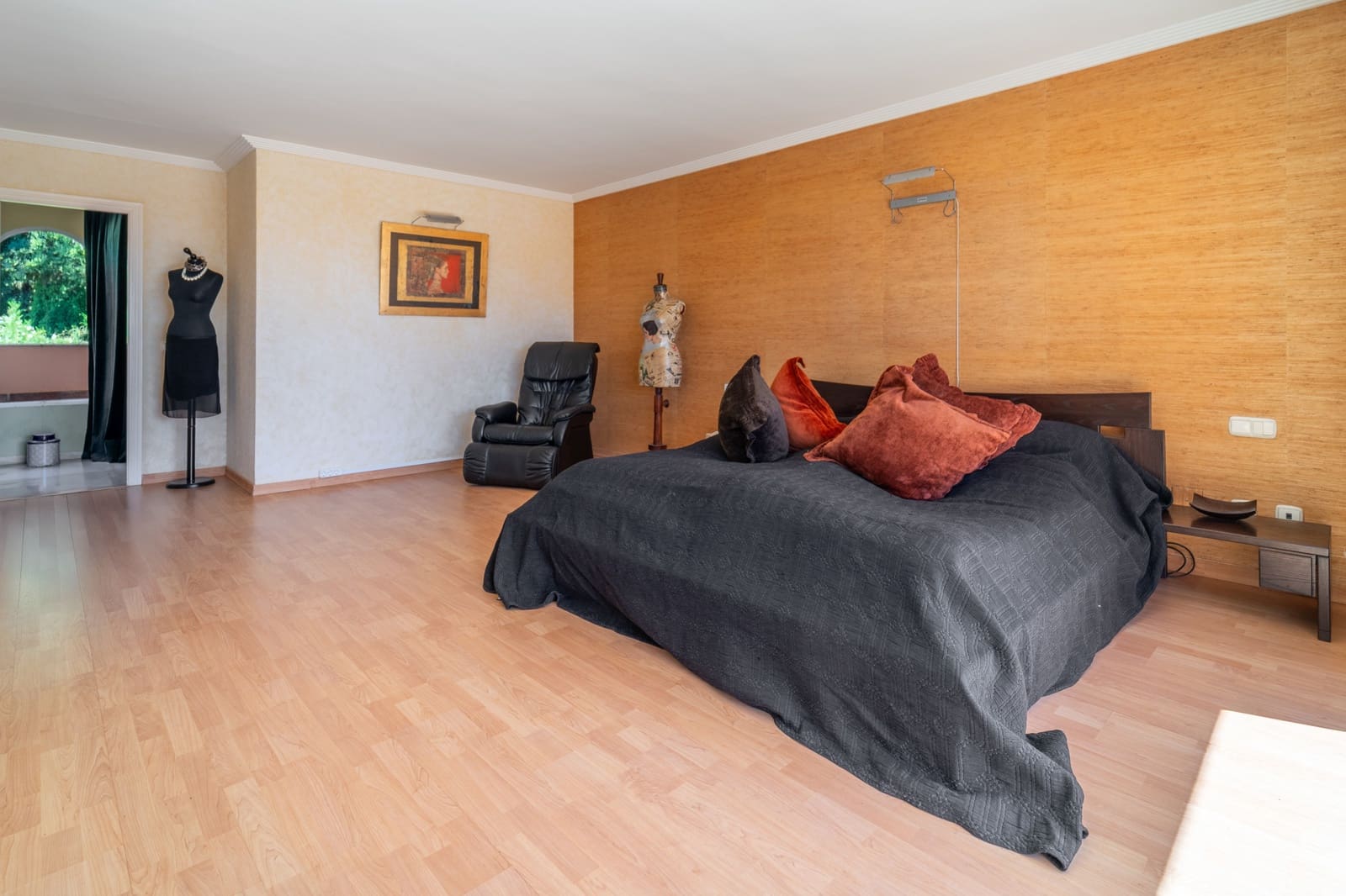 Chalet de 4 habitaciones en Marbella en venta con piscina garaje - 3.750.000 € (Ref: 9232844)