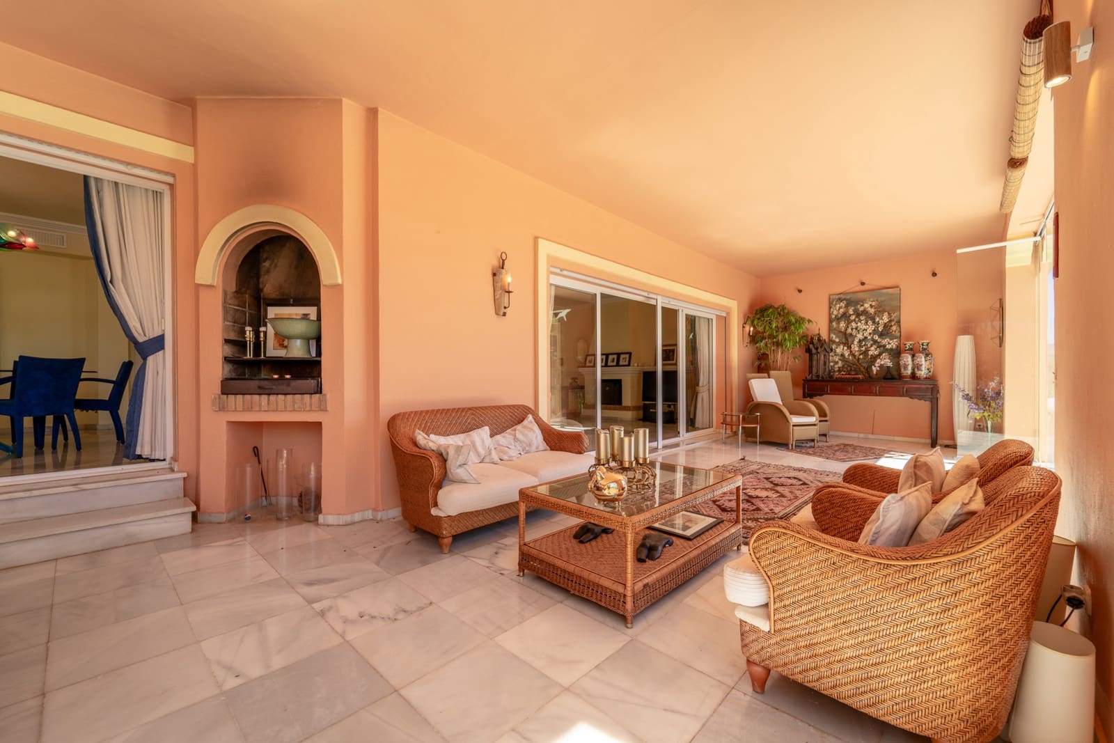 Chalet de 4 habitaciones en Marbella en venta con piscina garaje - 3.750.000 € (Ref: 9232844)