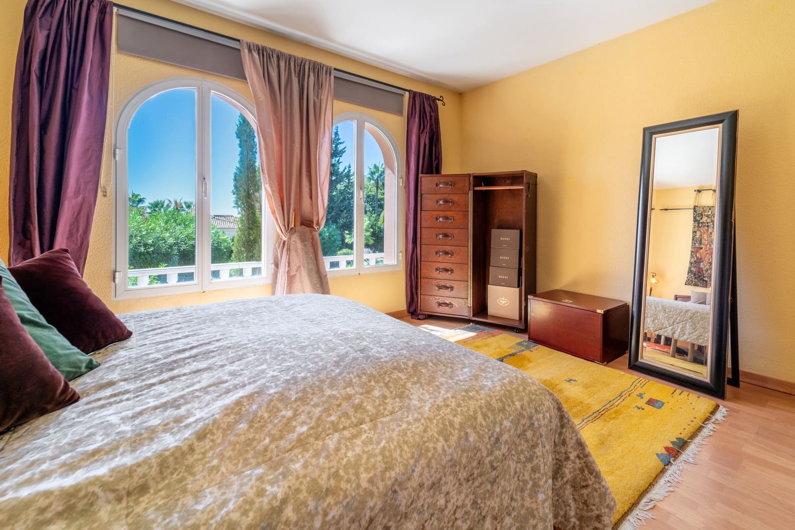 Chalet de 4 habitaciones en Marbella en venta con piscina garaje - 3.750.000 € (Ref: 9232844)