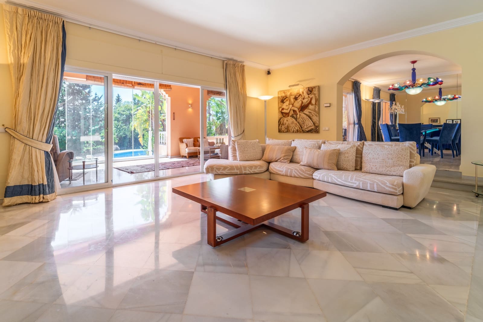 4 Zimmer Villa zu verkaufen in Marbella mit Pool Garage - 3.750.000 € (Ref: 9232844)