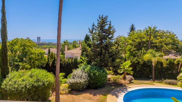 4 sovrum Villa till salu i Marbella med pool garage - 3 750 000 € (Ref: 9232844)