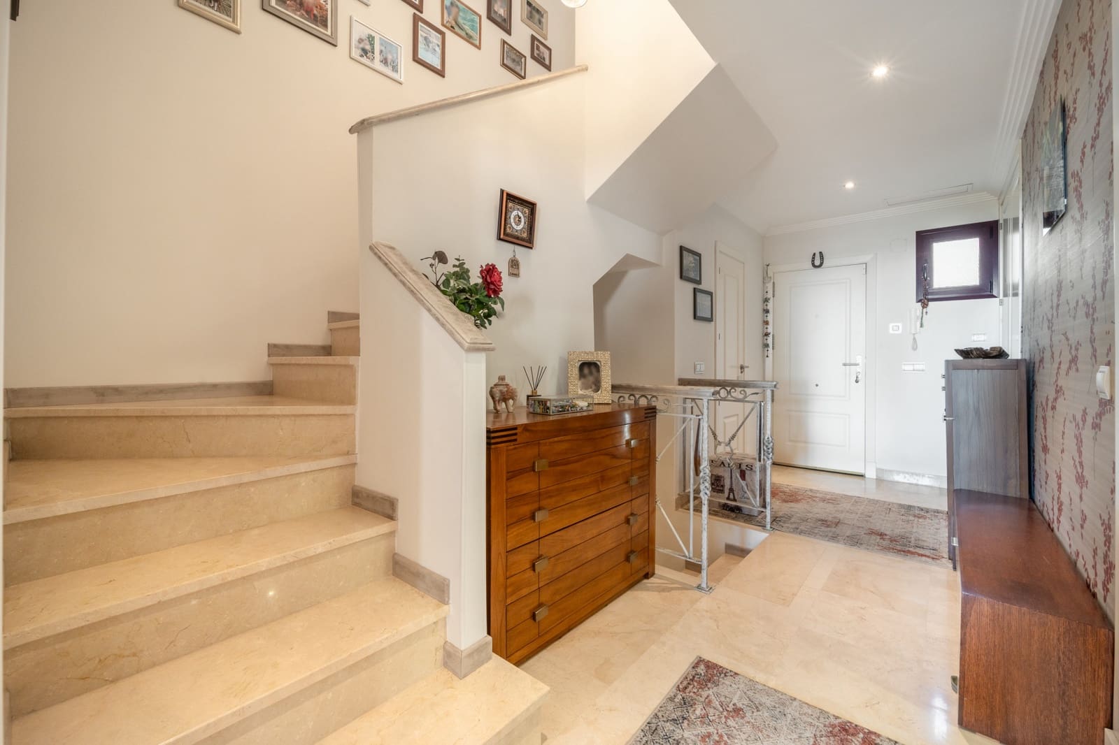 3 slaapkamer Huis te koop in Benahavis met zwembad garage - € 770.000 (Ref: 9242851)