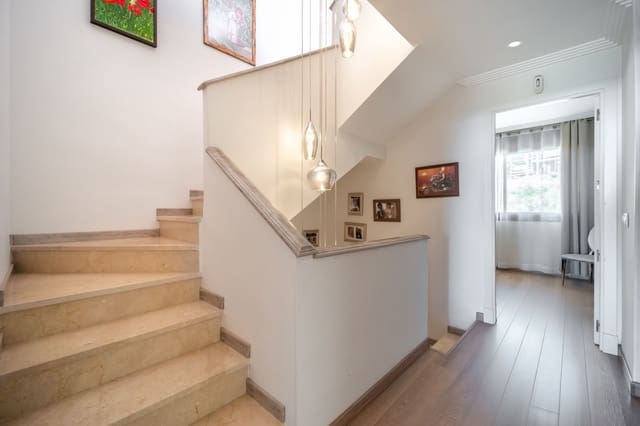 3 slaapkamer Huis te koop in Benahavís met zwembad garage - € 770.000 (Ref: 9242851)