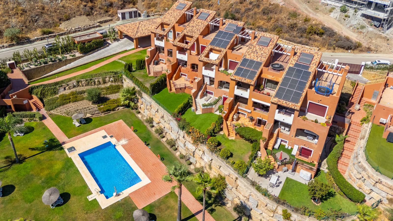 3 slaapkamer Huis te koop in Benahavis met zwembad garage - € 770.000 (Ref: 9242851)