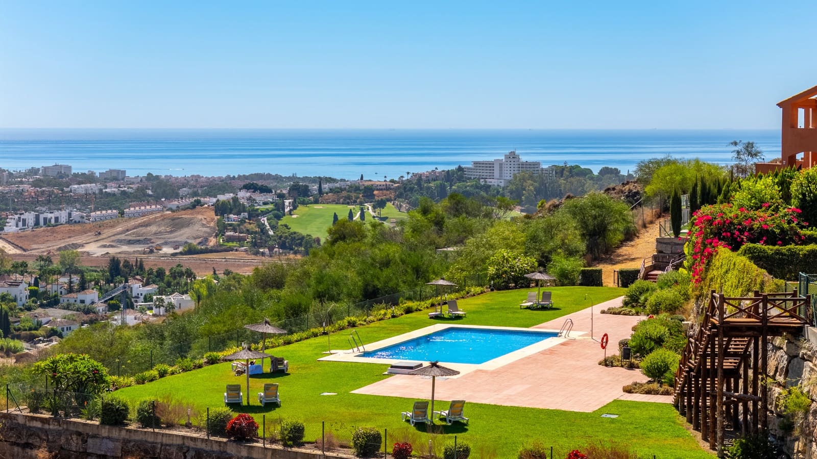 3 slaapkamer Huis te koop in Benahavis met zwembad garage - € 770.000 (Ref: 9242851)