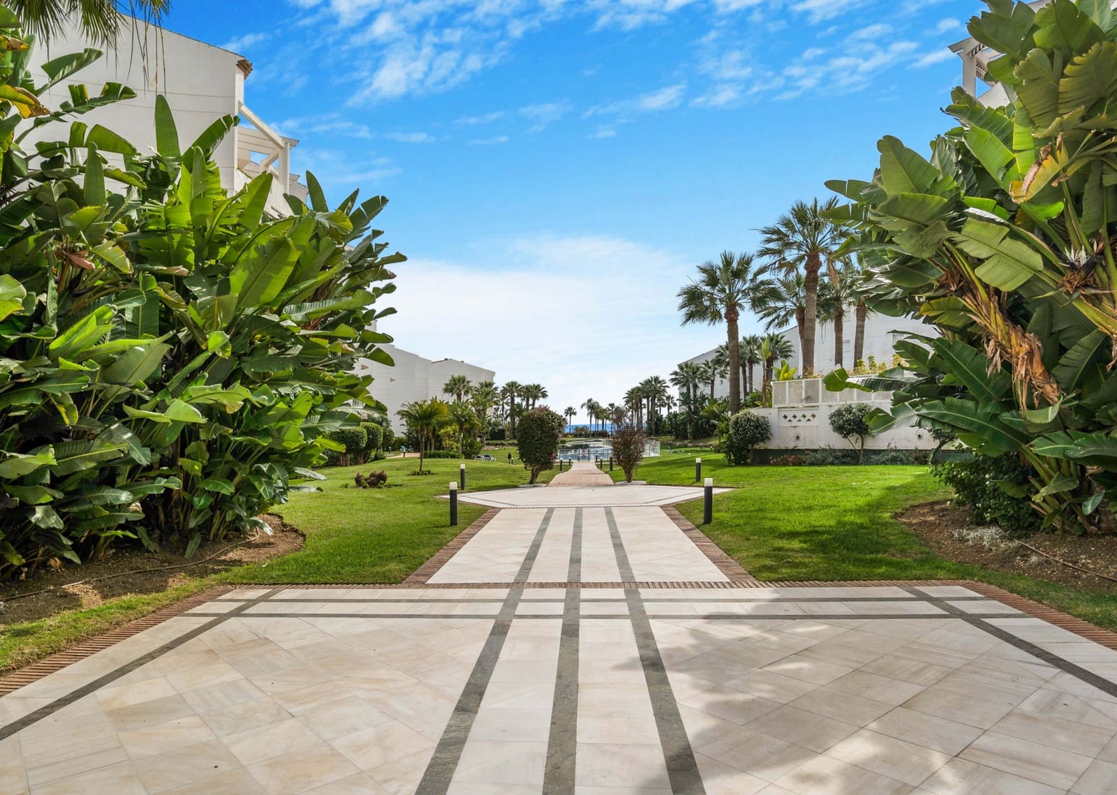 2 quarto Apartamento para venda em Marbella com piscina garagem - 875 000 € (Ref: 9262451)